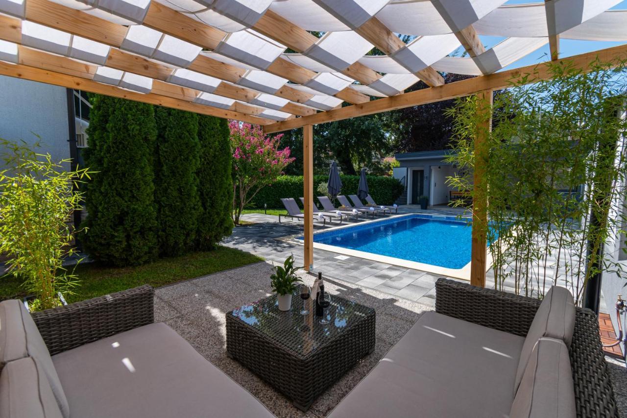The Oasis Trilj Exterior foto